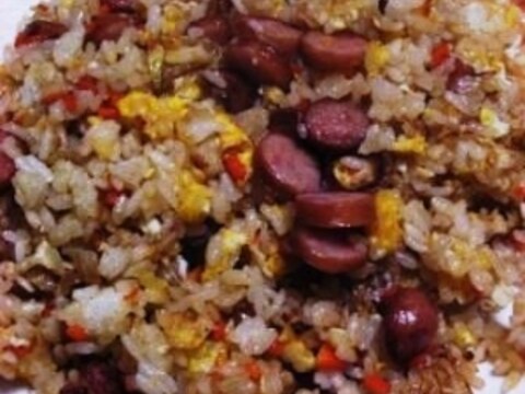 牛肉ダシダで味付け　　ソーセージチャーハン